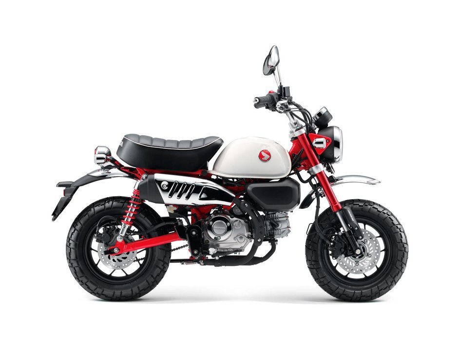 25ym 01 monkey 125 studio millenium red 2 aws 01 reference